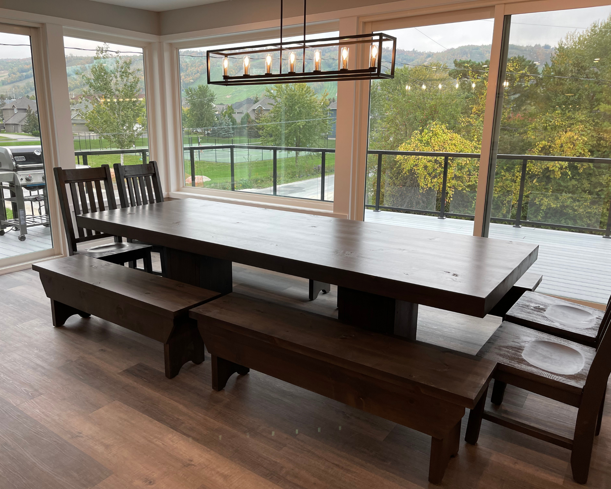 107 Birch View Trail - Dinner Table